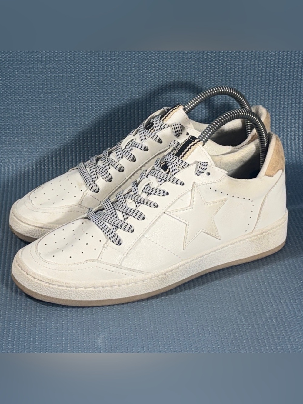 ShuShop Women’s Paz Sand Suede Low Fashion Sneakers Size 8